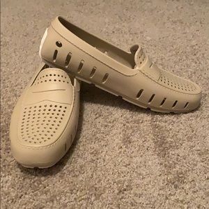 Floafers Men’s Size 10 (Sand Colour)